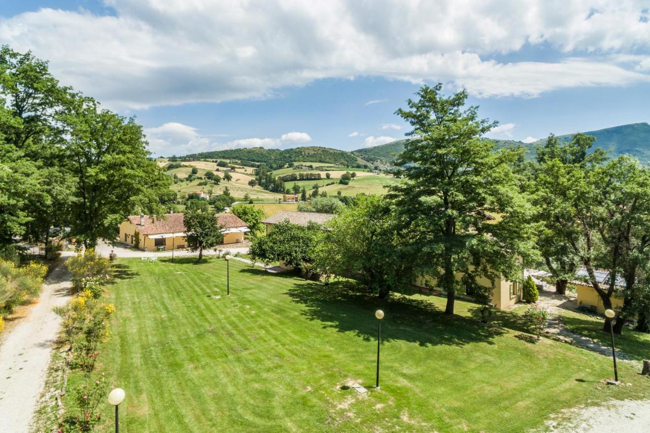 Abadia Farneto Villa Gubbio Buitenkant foto